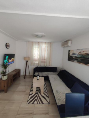 Apartman Sutomore